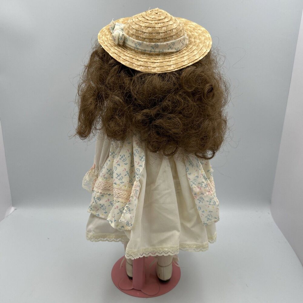 Princess House Jessica Porcelain Collector Doll Brunette Blue Eyes Straw Hat-BOX - Picture 4 of 15